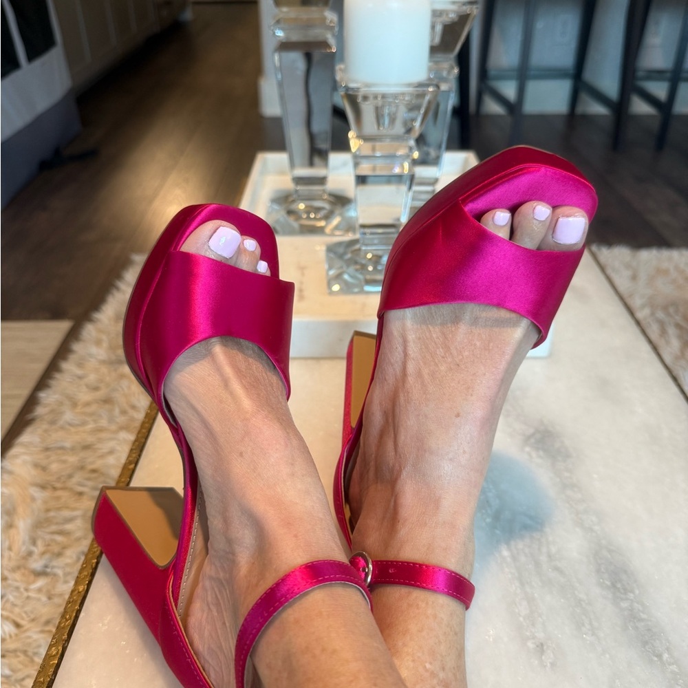Chic Fuchsia Satin Women's Heels